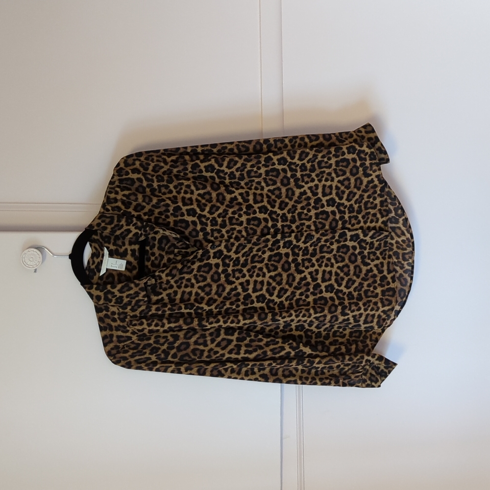 H&M Leopard Print Button Down size 6